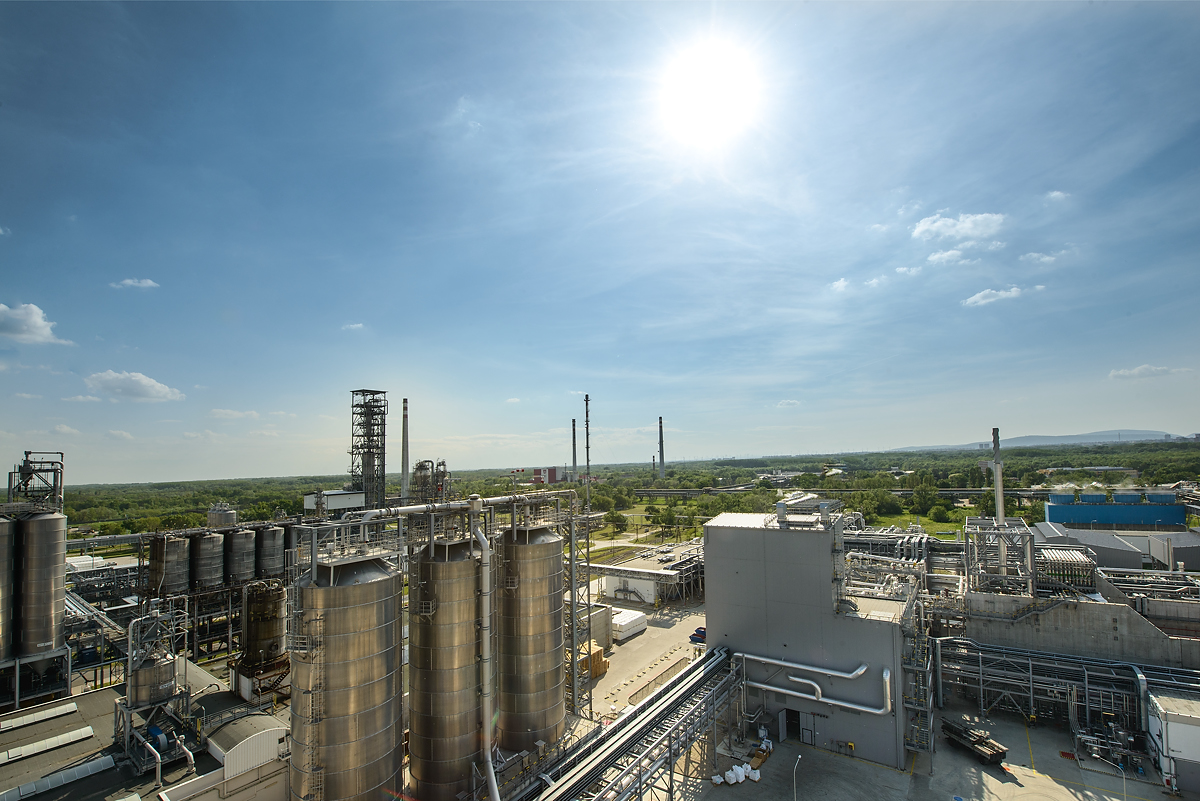 Slovnaft publishes data on the quality of air in the surroundings of the refinery